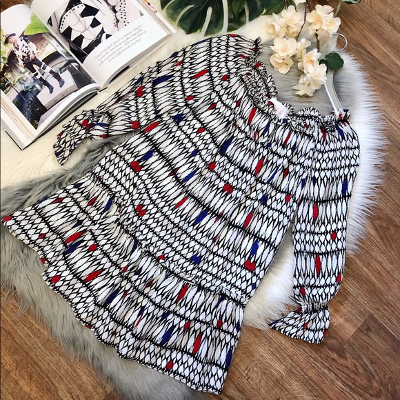 Stone Cold Fox Lily Kloss Print Off Shoulder Dress - Picture 7 of 8